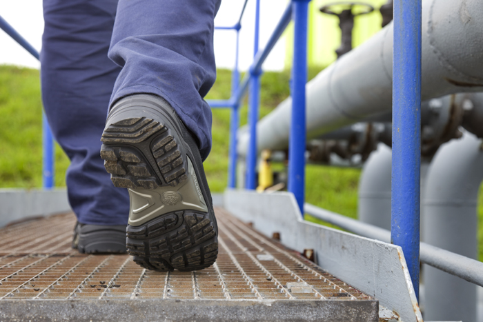Bata Industrials launches The Energy Footwear Walkline® Inside: a revolution in shoe design   